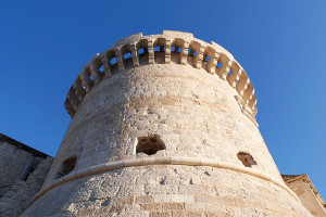 Korčula, staré město - věž