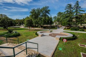 Městský park, Blato